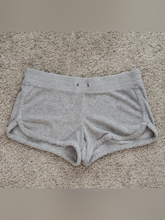 Express Pants - EXPRESS TERRYCLOTH SHORTS IN SIZE S